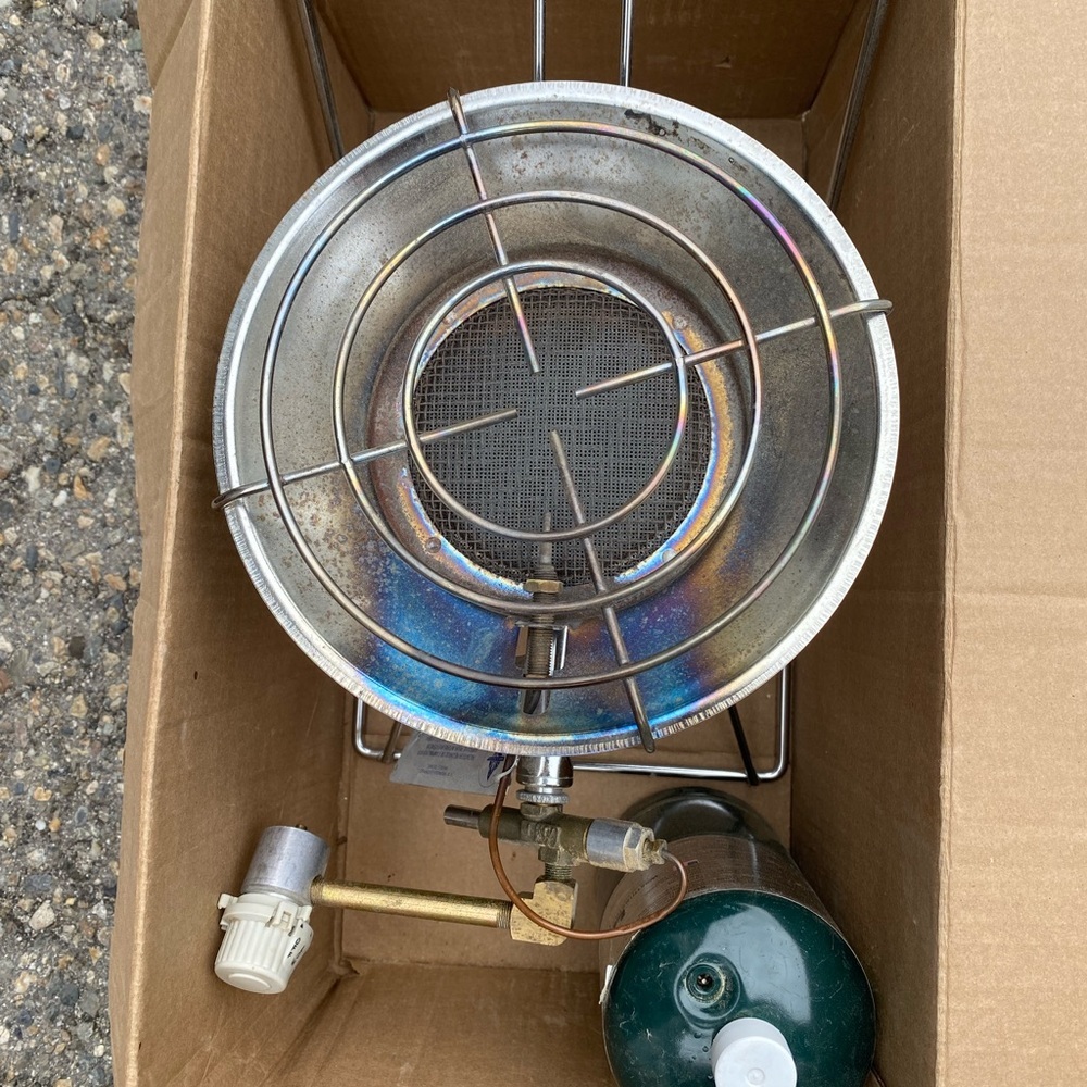 Paulin Model 3000 portable propane camping heater/stove